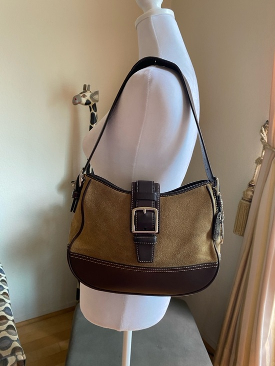 Vintage Coach Hampton Hobo Bag, Camel Suede, Brown Leather Trim, Style 7589 main image 9